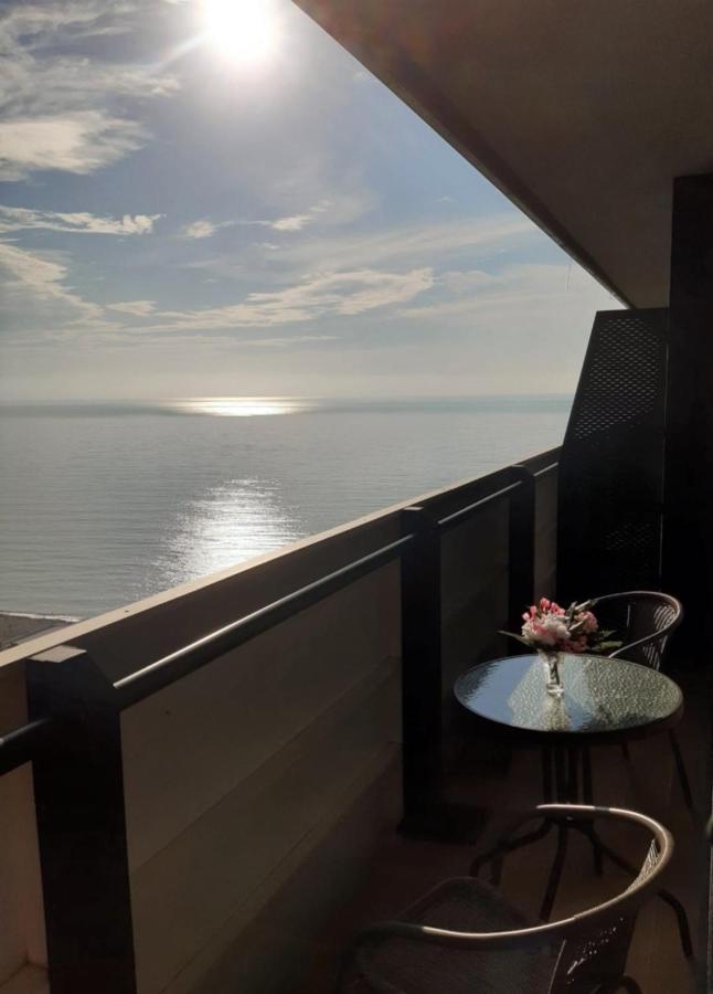 Luxury Sea View Apartments In Orbi City Batumi Ngoại thất bức ảnh