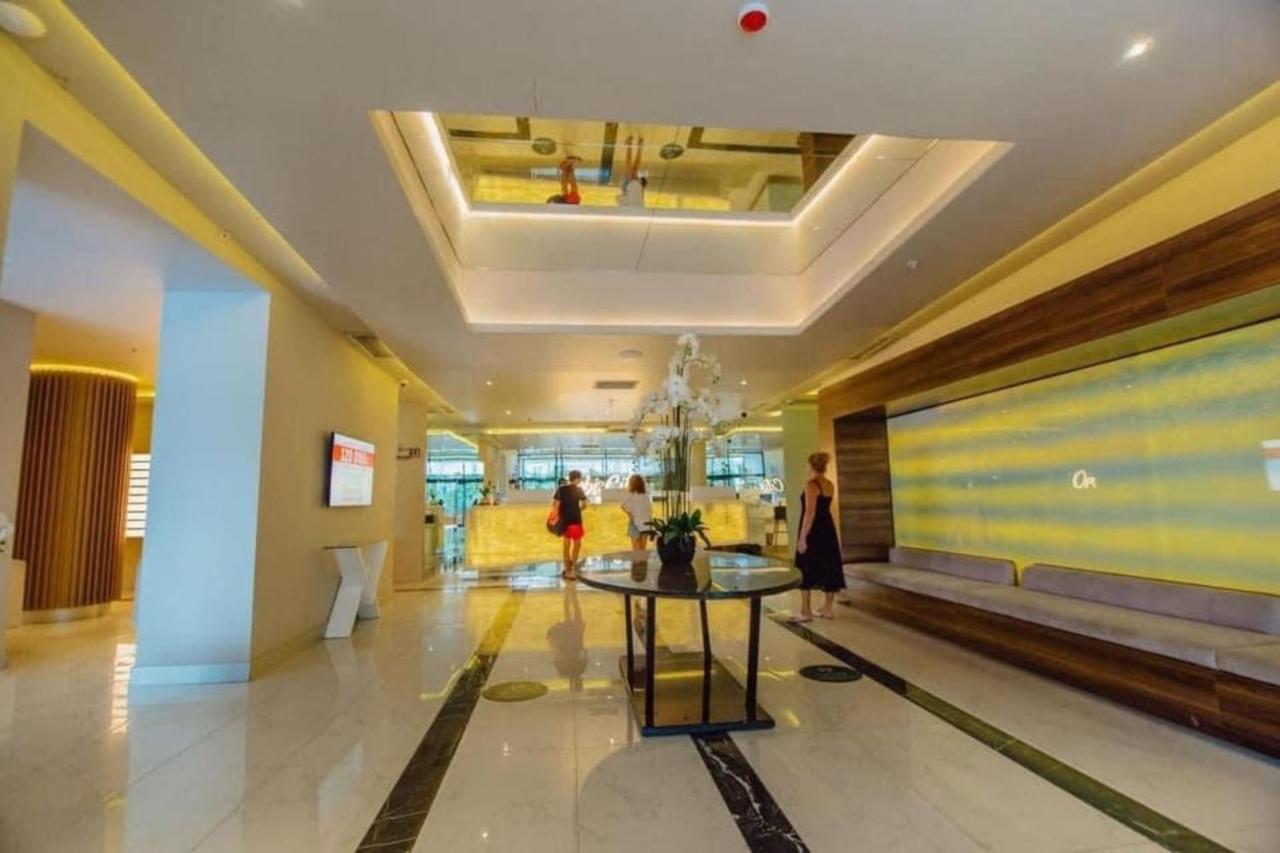 Luxury Sea View Apartments In Orbi City Batumi Ngoại thất bức ảnh