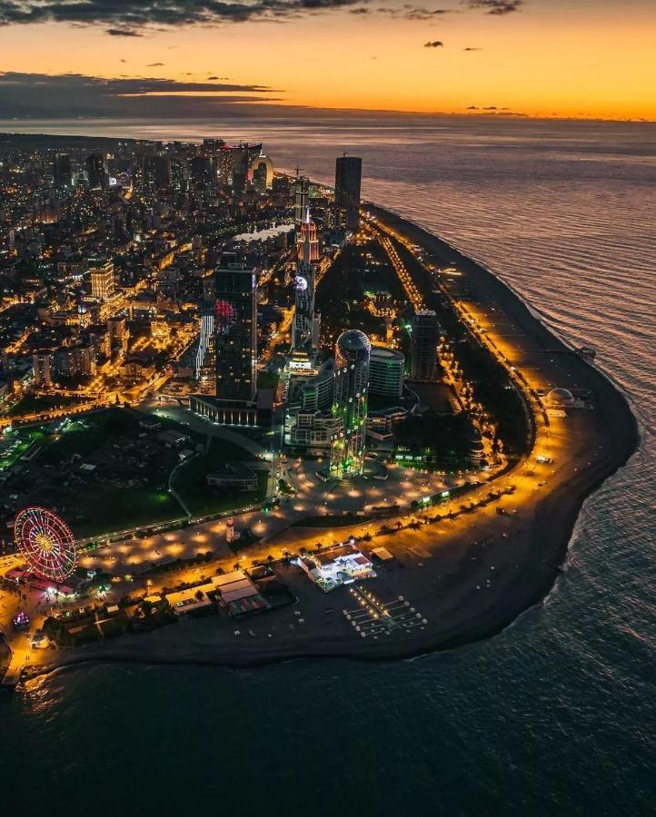 Luxury Sea View Apartments In Orbi City Batumi Ngoại thất bức ảnh
